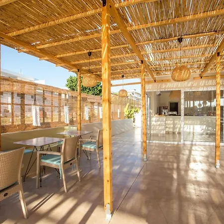فندق Atma & 3*