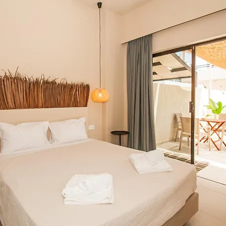 Atma & 3* Φαληράκι