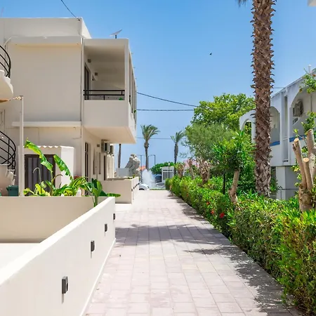 Atma & Hotel 3*