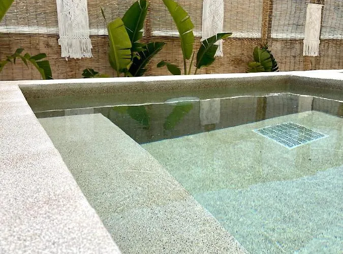 Atma & Szálloda Faliráki