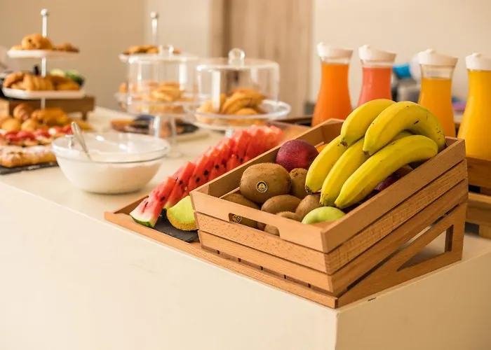 Atma & Szálloda Faliráki